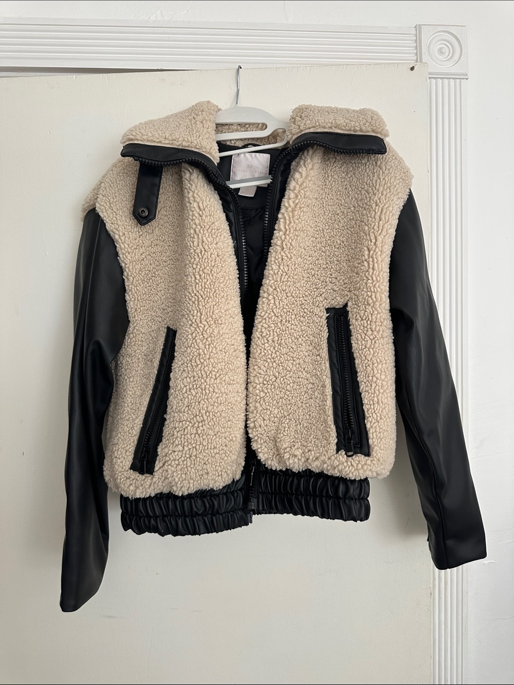 Rachel Parcell Cream Sherpa & Black Faux Leather Bomber Jacket